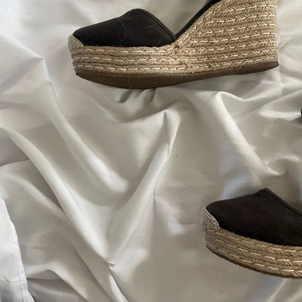 Michael Michael Kors Espadrilles Canvas and Leather Boho Wedges Size 6‎